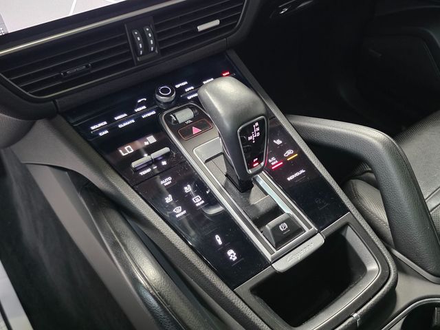 2019 Porsche Cayenne E-Hybrid - 23052592 - 32