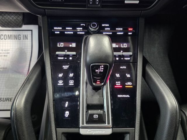2019 Porsche Cayenne E-Hybrid - 23052592 - 34