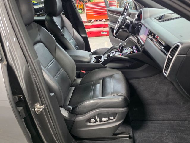 2019 Porsche Cayenne E-Hybrid - 23052592 - 36