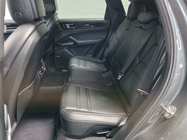 2019 Porsche Cayenne E-Hybrid - 23052592 - 46