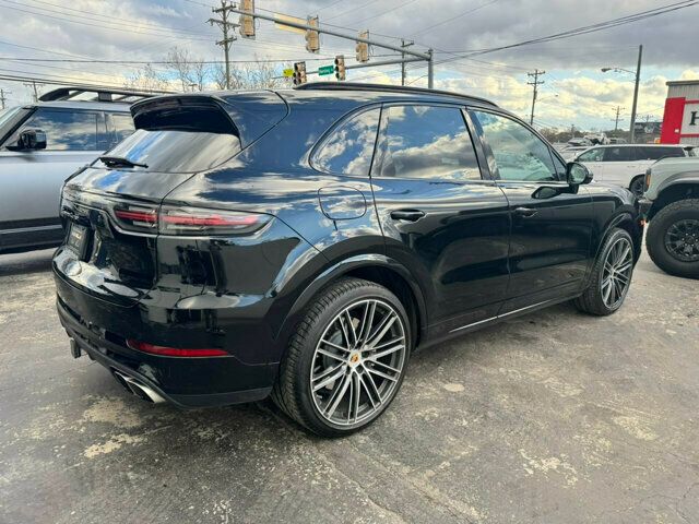 2019 Porsche Cayenne MSRP$141220/Turbo/SoftCloseDoors/Heated&CooledSeats/NAV - 22704061 - 4