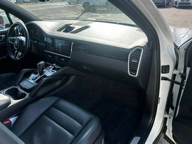 2019 Porsche Cayenne MSRP$70700/Heated Seats/Blind Spot Monitor/Pano Roof/NAV - 22967434 - 22