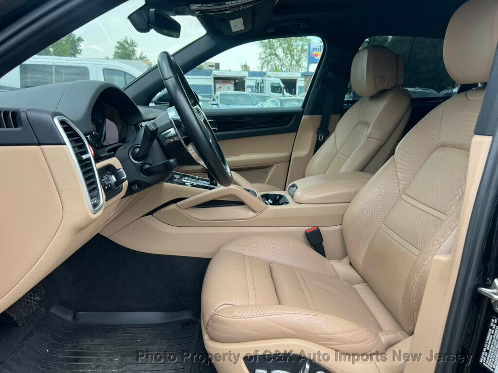 2019 Porsche Cayenne photo 20