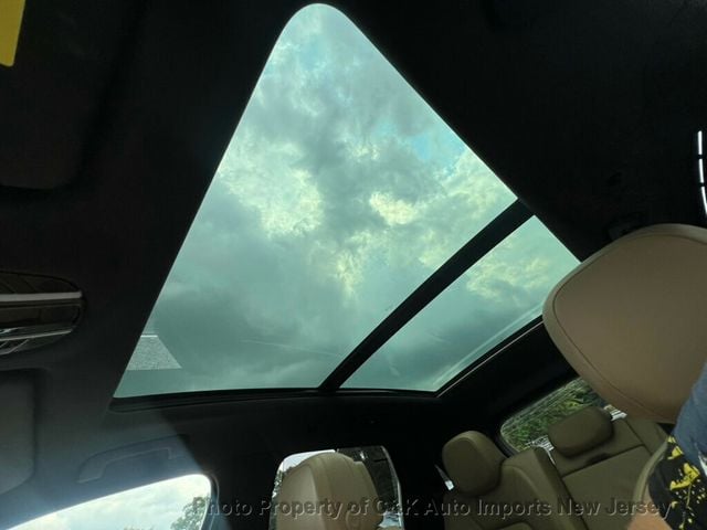 2019 Porsche Cayenne Premium Plus, Pano Roof, Lane Change Assist, Heated&Cooled Seats - 22912461 - 34