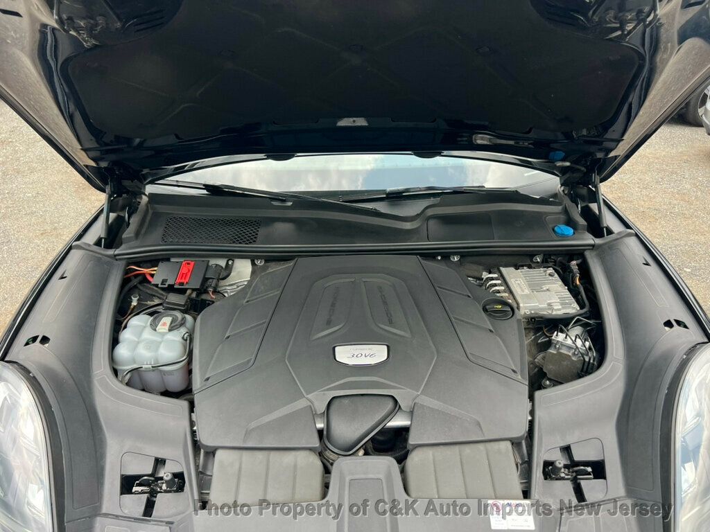 2019 Porsche Cayenne photo 42
