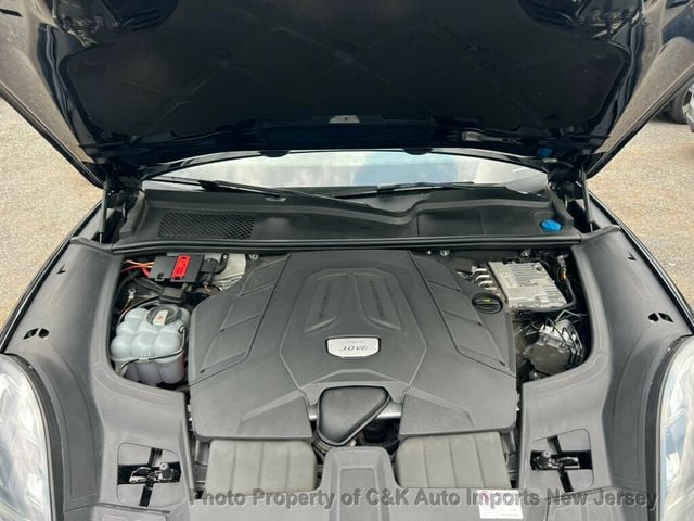 2019 Porsche Cayenne Premium Plus, Pano Roof, Lane Change Assist, Heated&Cooled Seats - 22912461 - 41