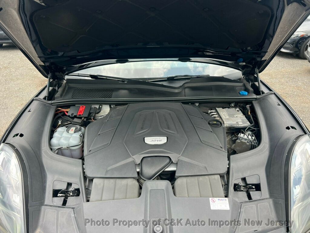 2019 Porsche Cayenne photo 43