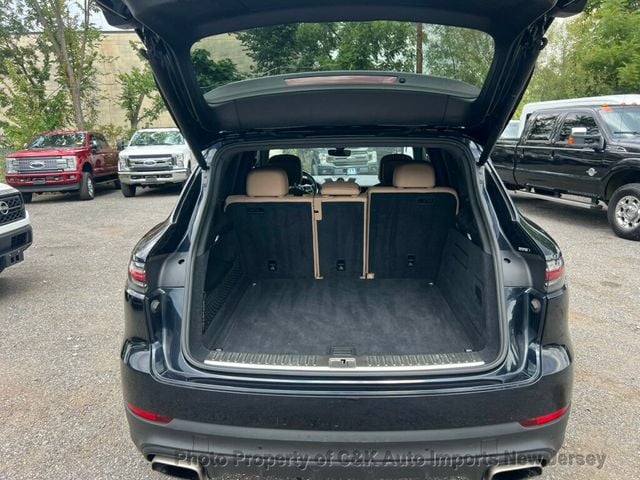 2019 Porsche Cayenne Premium Plus, Pano Roof, Lane Change Assist, Heated&Cooled Seats - 22912461 - 47