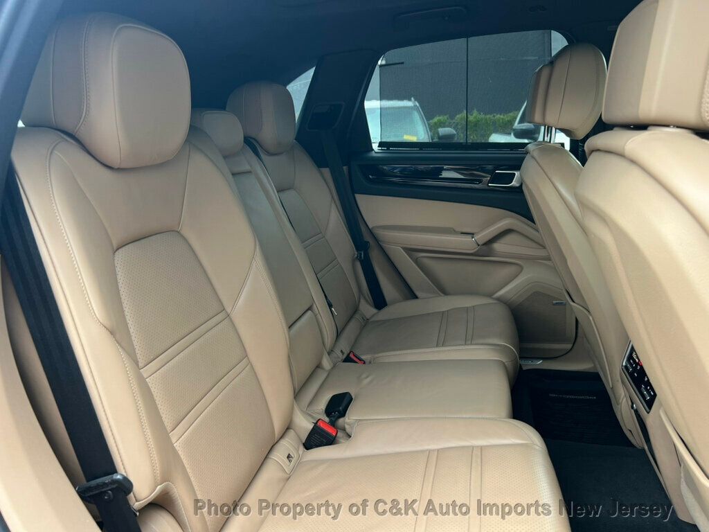 2019 Porsche Cayenne photo 53