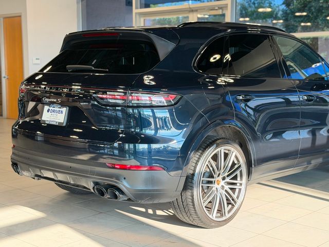 2019 Porsche Cayenne S - 23031487 - 9