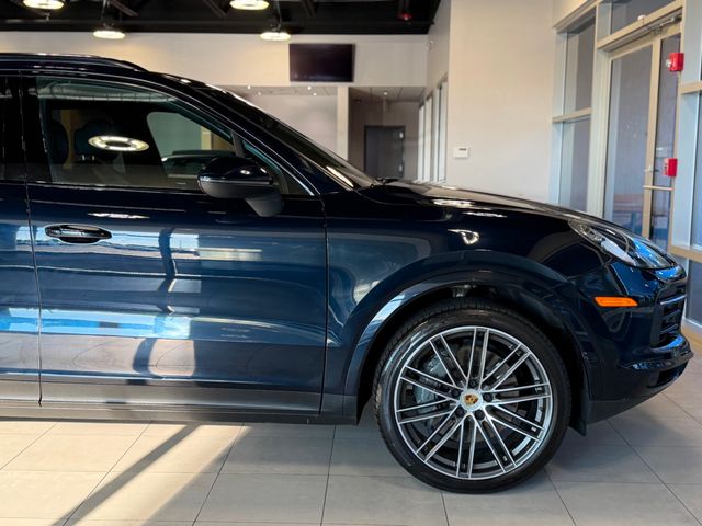 2019 Porsche Cayenne S - 23031487 - 14