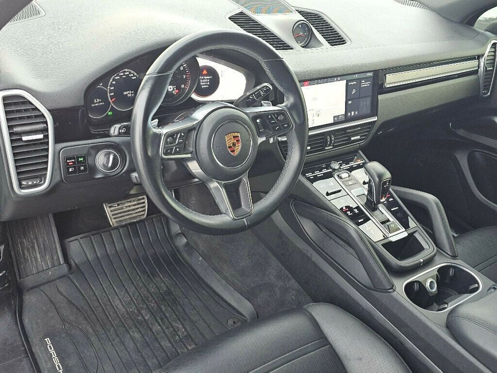 2019 Porsche Cayenne S - 22969923 - 9