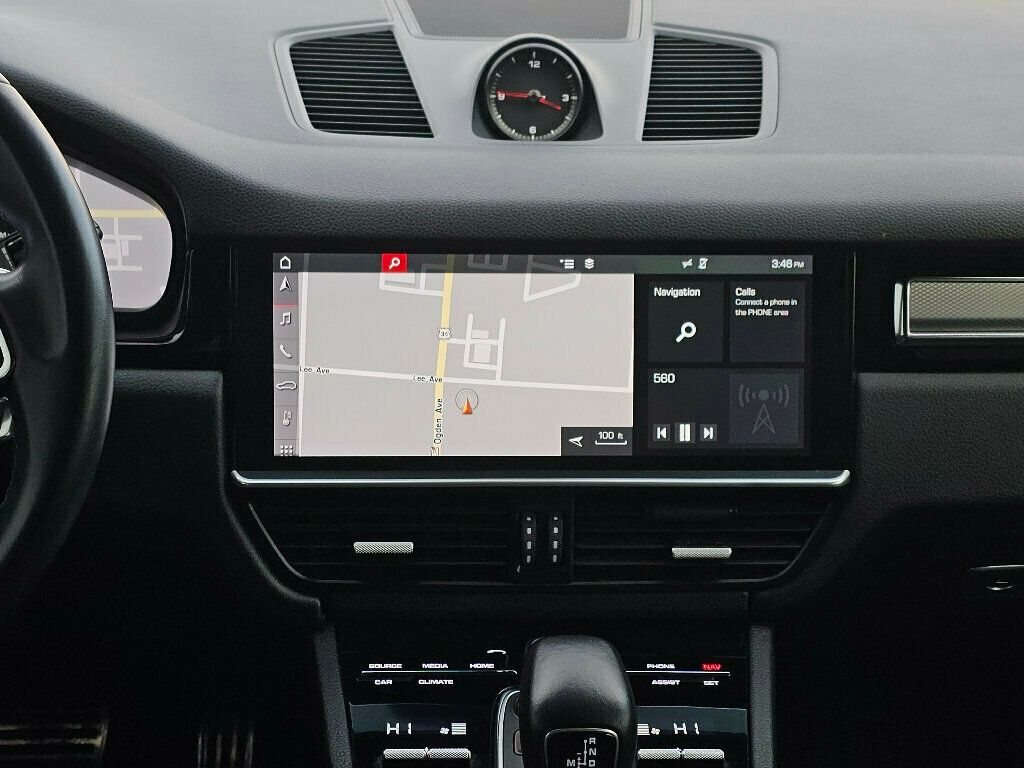 2019 Porsche Cayenne S - 22969923 - 24