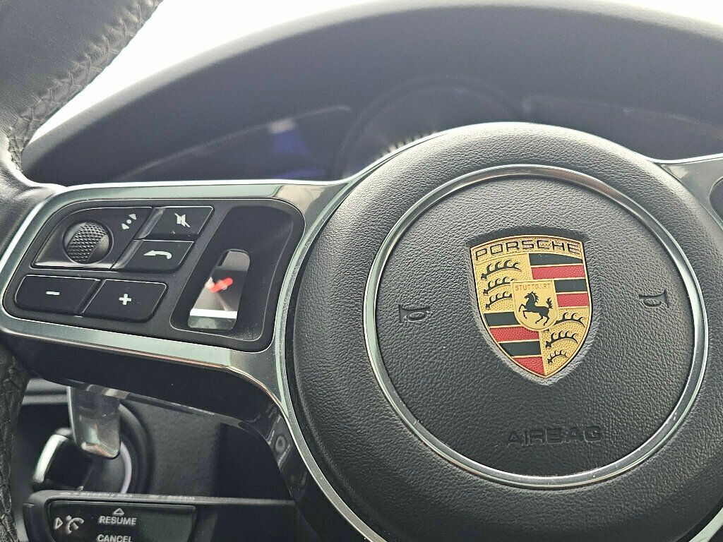 2019 Porsche Cayenne S - 22969923 - 35