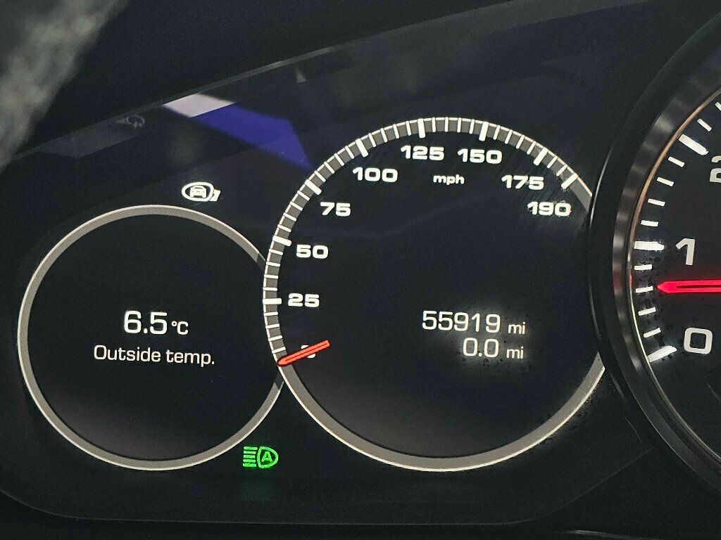 2019 Porsche Cayenne S - 22969923 - 37