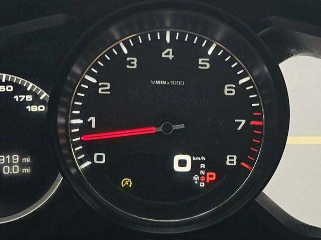 2019 Porsche Cayenne S - 22969923 - 38