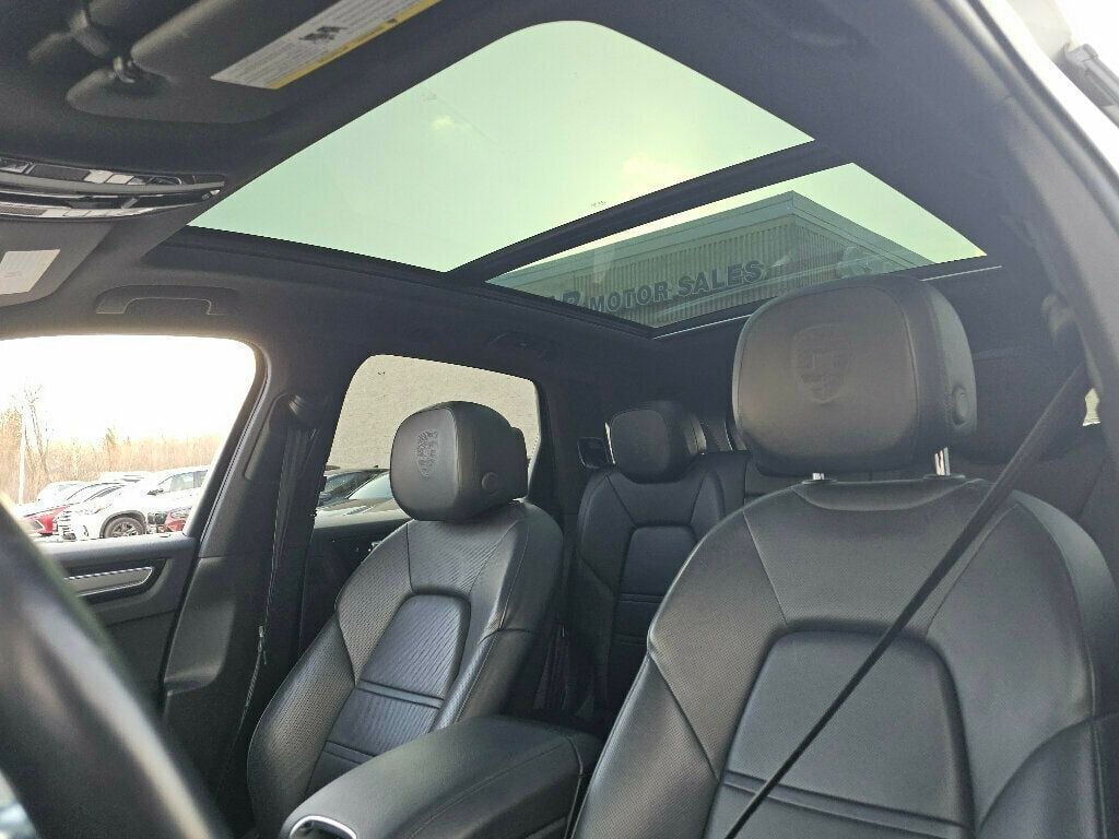 2019 Porsche Cayenne S - 22969923 - 5