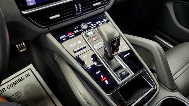 2019 Porsche Cayenne S AWD w/ Premium Plus Pkg, Air Suspension & PDCC - 23045082 - 16