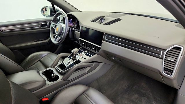 2019 Porsche Cayenne S AWD w/ Premium Plus Pkg, Air Suspension & PDCC - 23045082 - 24