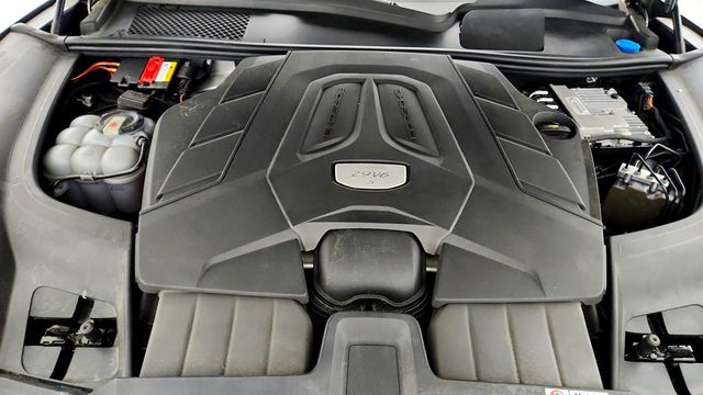 2019 Porsche Cayenne S AWD w/ Premium Plus Pkg, Air Suspension & PDCC - 23045082 - 26
