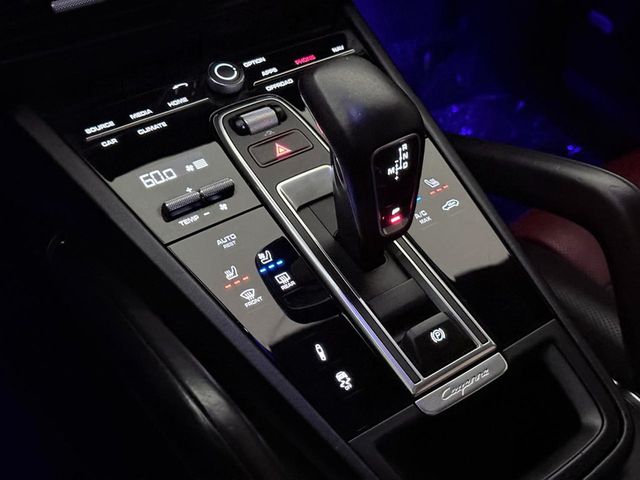 2019 Porsche Cayenne Turbo - 23028424 - 37