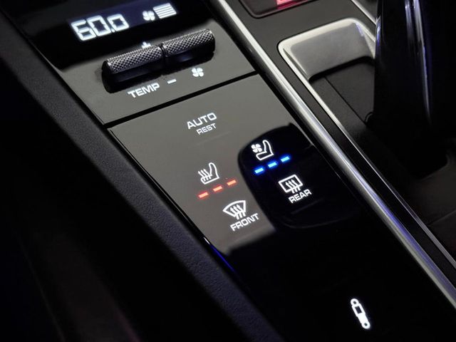 2019 Porsche Cayenne Turbo - 23028424 - 38