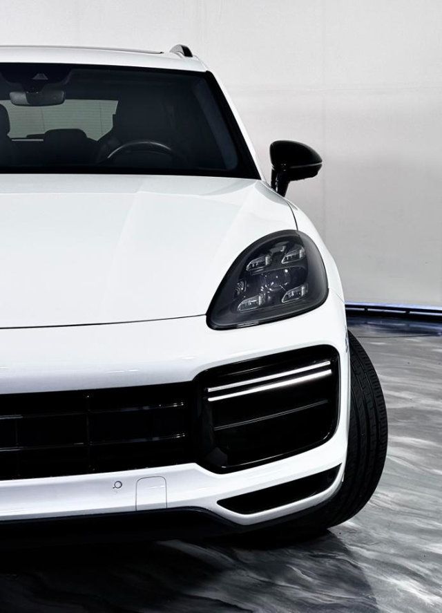 2019 Porsche Cayenne Turbo - 23028424 - 5
