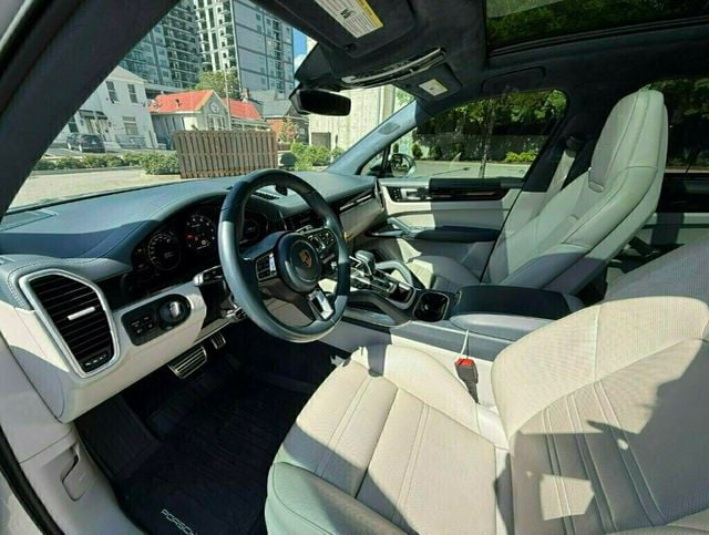 2019 Porsche Cayenne Turbo - 23016227 - 1