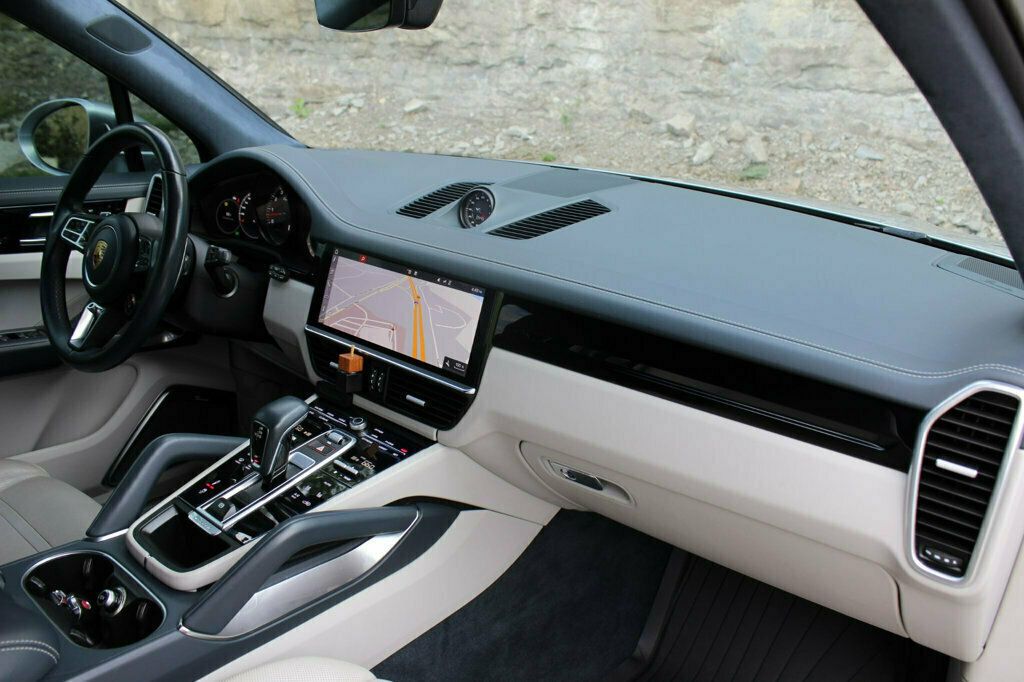 2019 Porsche Cayenne Turbo - 23016227 - 21