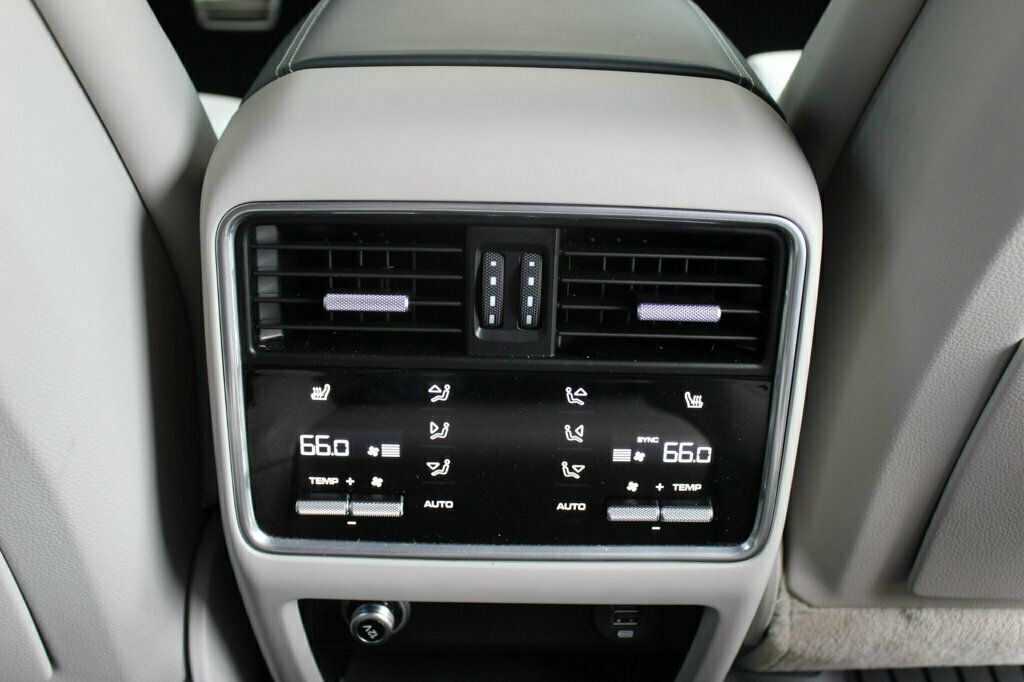 2019 Porsche Cayenne Turbo - 23016227 - 25