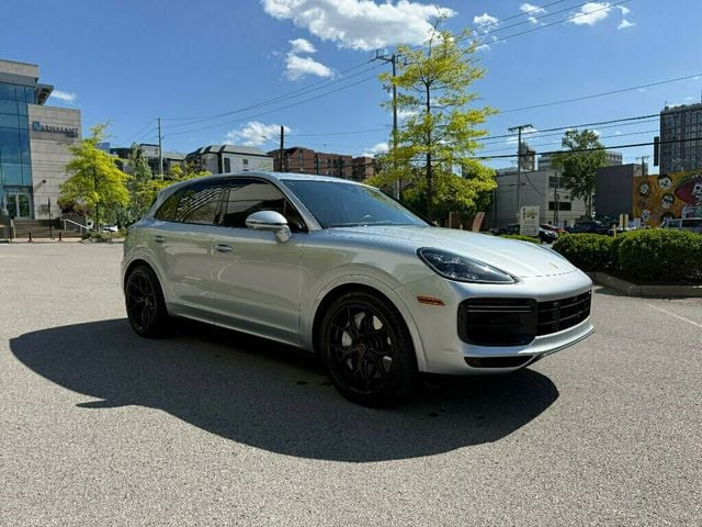 2019 Porsche Cayenne Turbo - 23016227 - 2