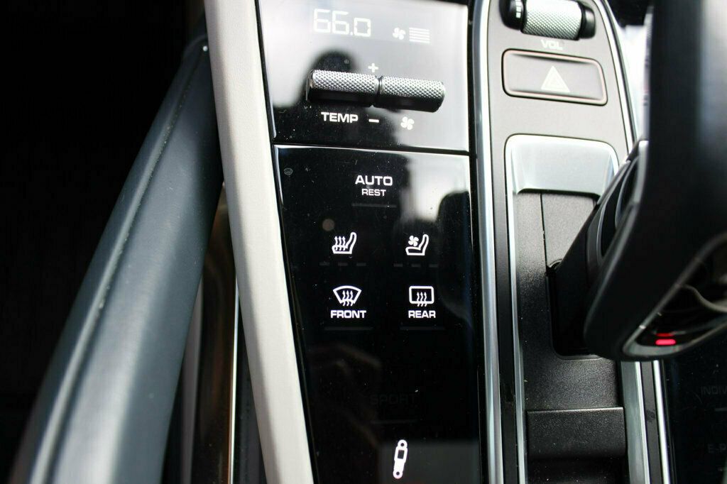 2019 Porsche Cayenne Turbo - 23016227 - 31