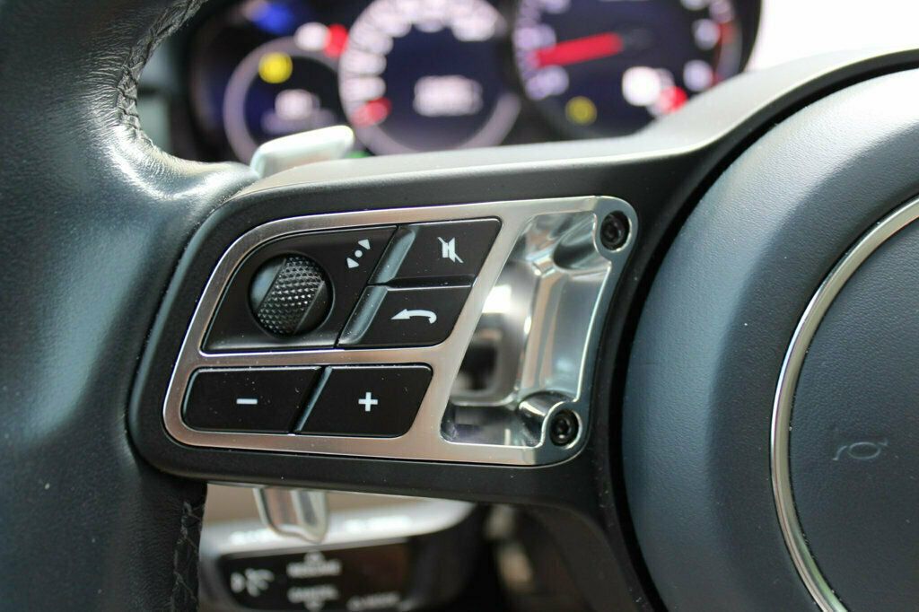 2019 Porsche Cayenne Turbo - 23016227 - 34