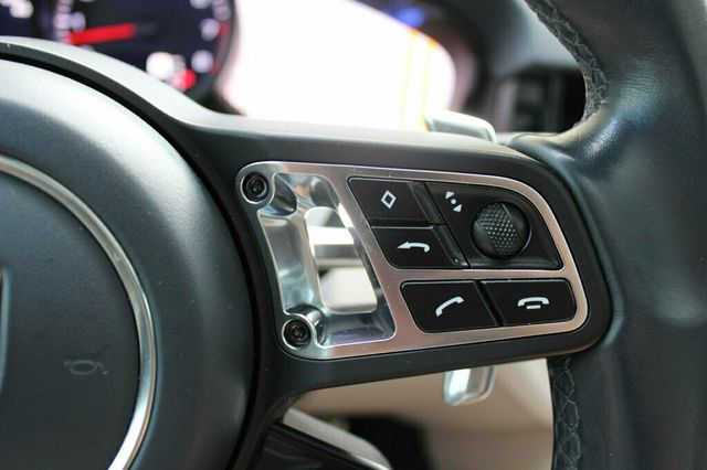 2019 Porsche Cayenne Turbo - 23016227 - 35