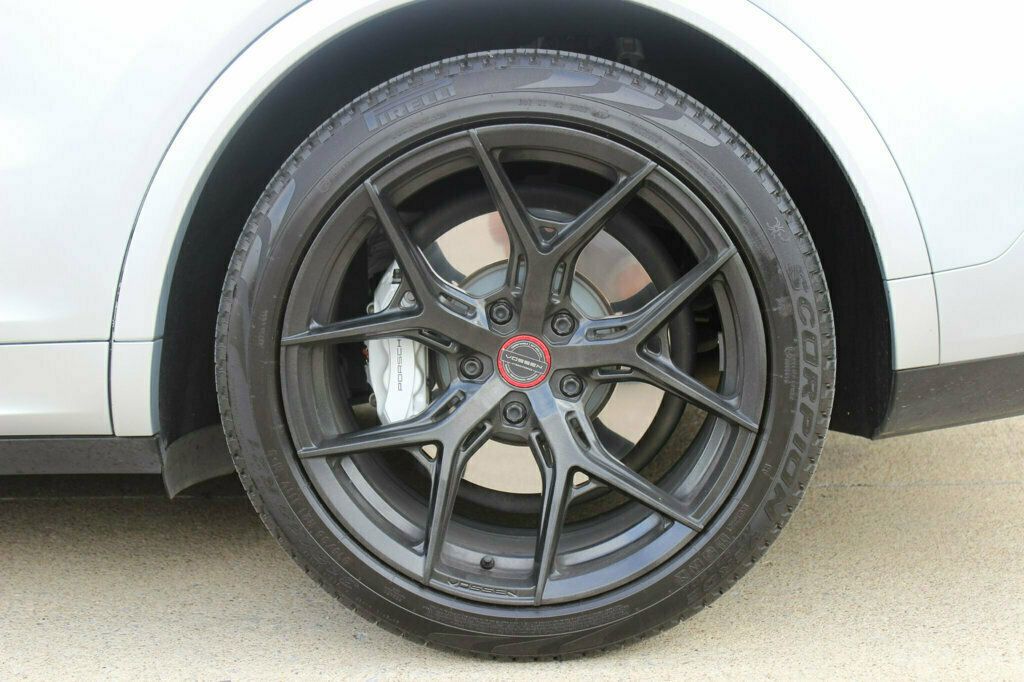 2019 Porsche Cayenne Turbo - 23016227 - 38