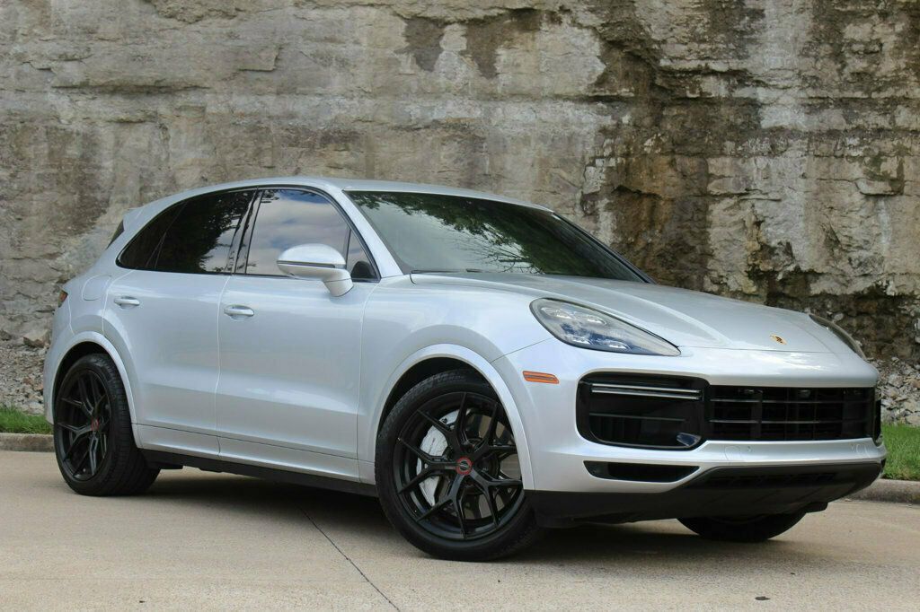 2019 Porsche Cayenne Turbo - 23016227 - 41