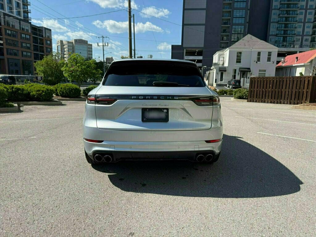 2019 Porsche Cayenne Turbo - 23016227 - 5