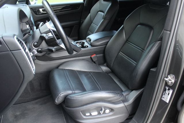 2019 Porsche Cayenne Very LOW Miles Loaded Very Clean AWD Fast 615-300-6004 - 23016582 - 11