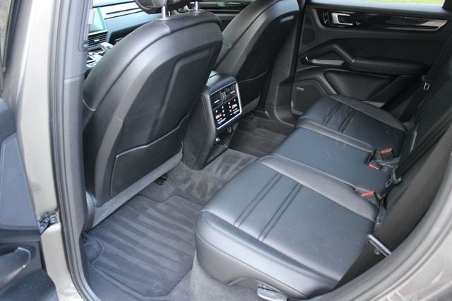 2019 Porsche Cayenne Very LOW Miles Loaded Very Clean AWD Fast 615-300-6004 - 23016582 - 12