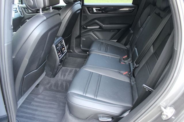 2019 Porsche Cayenne Very LOW Miles Loaded Very Clean AWD Fast 615-300-6004 - 23016582 - 13