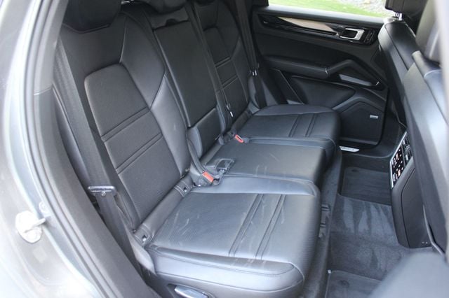 2019 Porsche Cayenne Very LOW Miles Loaded Very Clean AWD Fast 615-300-6004 - 23016582 - 19