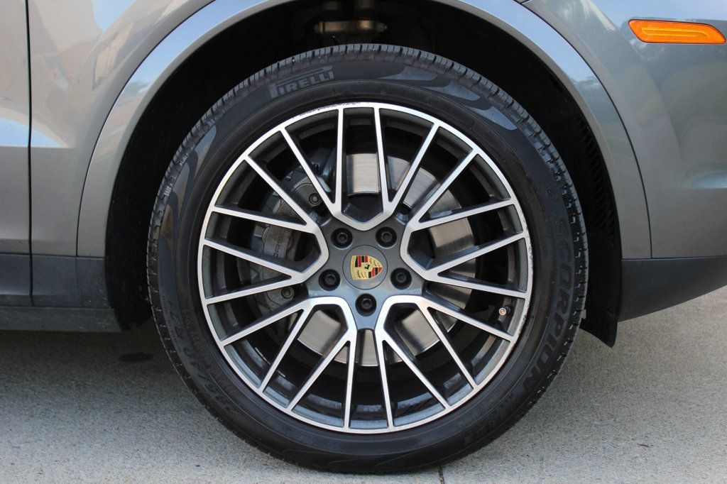2019 Porsche Cayenne Very LOW Miles Loaded Very Clean AWD Fast 615-300-6004 - 23016582 - 34