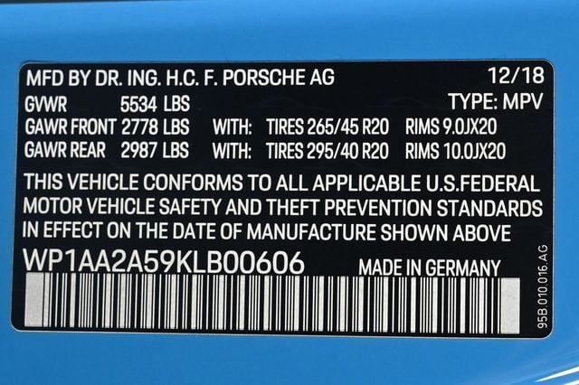 2019 Porsche Macan AWD - 22986990 - 26