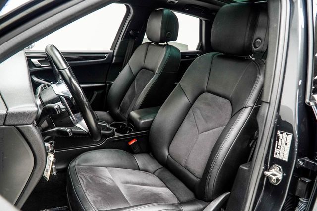 2019 Porsche Macan AWD - 22955940 - 35