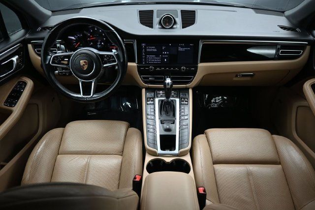 2019 Porsche Macan AWD - 23080756 - 10