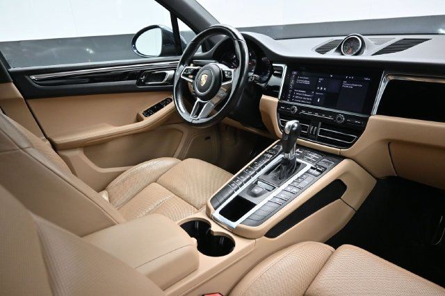 2019 Porsche Macan AWD - 23080756 - 12