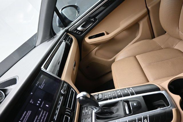 2019 Porsche Macan AWD - 23080756 - 15