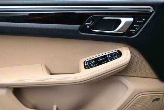 2019 Porsche Macan AWD - 23080756 - 6