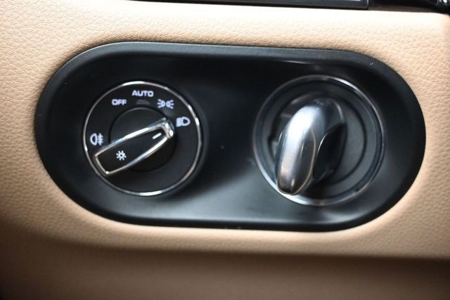 2019 Porsche Macan AWD - 23063124 - 19