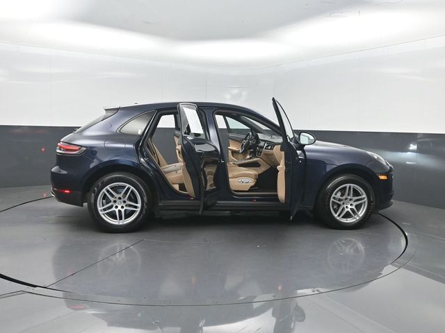 2019 Porsche Macan AWD - 23063124 - 28